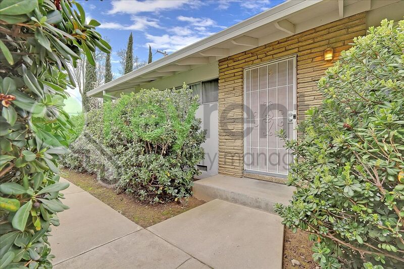 Citrus Heights House: 6705 Greenback Lane