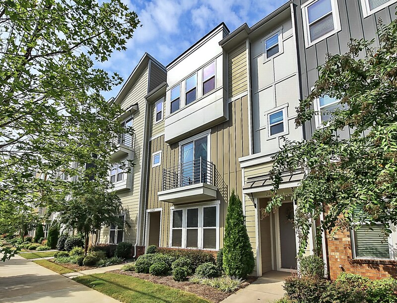 Charlotte House: 2609 Statesville Avenue