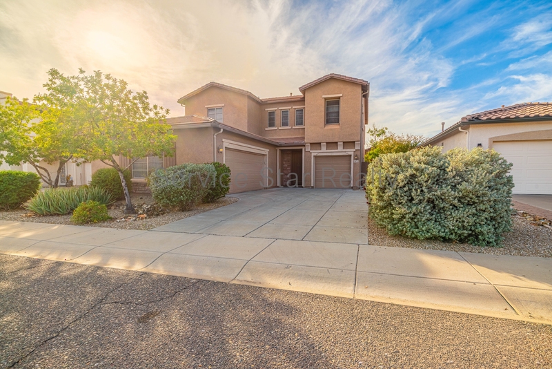 Phoenix House: 26712 N 55th Ave