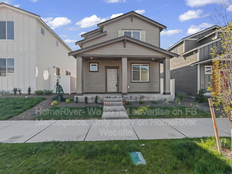 Liberty Lake House: 24814 E Coopers Hawk Ln