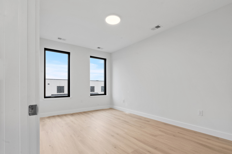 Orange Condo: 407 Highland Avenue - 522