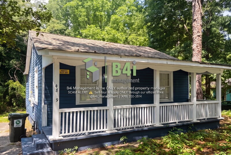 Atlanta House: 4899 Ben Hill Road