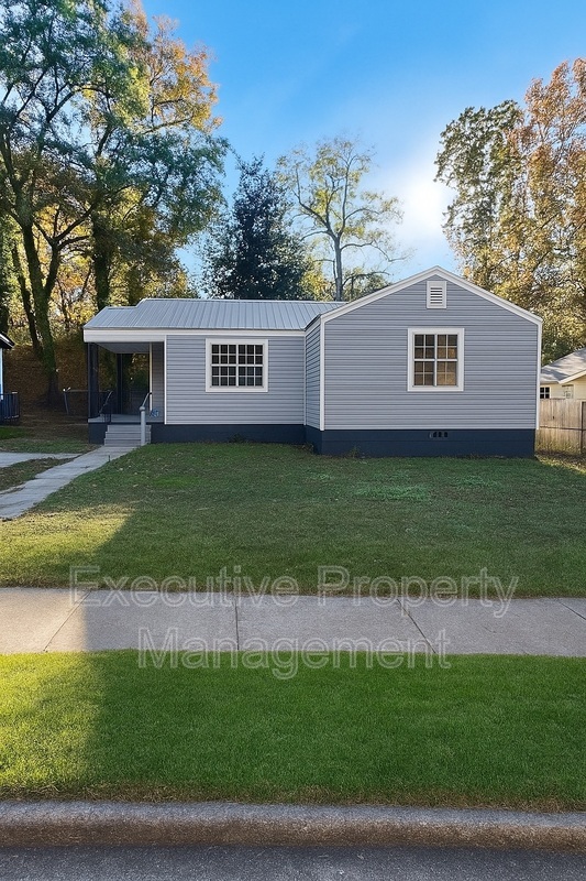 Birmingham House: 756 Vanderbilt Street