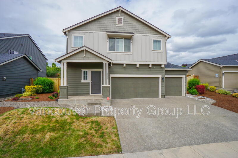 Ridgefield House: 2733 South Red Tail Loop