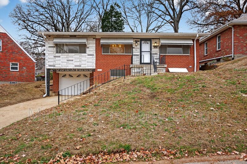 Saint Louis House: 4401 O'Neill Avenue