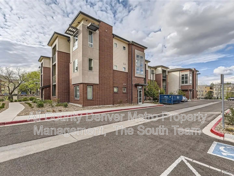 Main image for 14331 Tennessee Ave Bldg 3 Unit #104