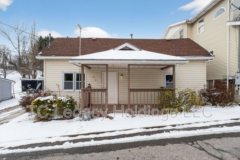 Lumberport House: 218 George Street