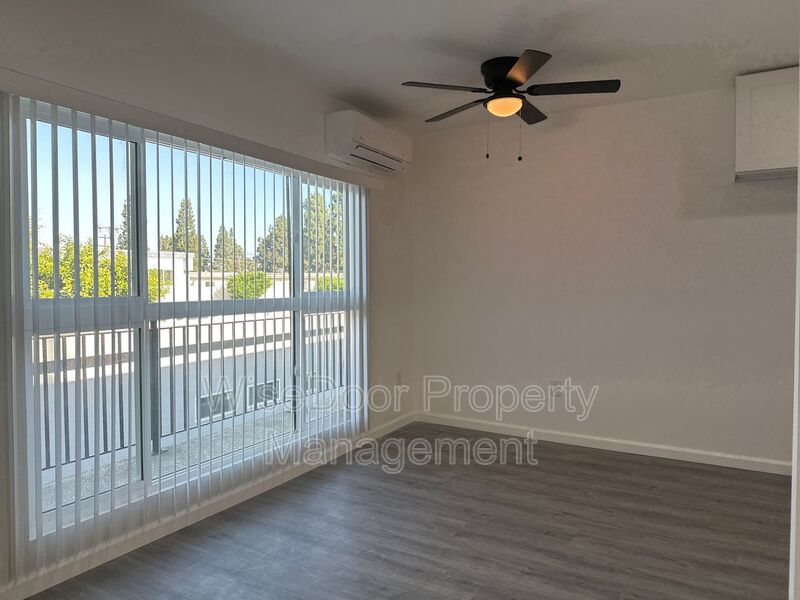 Garden Grove House: 10392 Lampson Ave