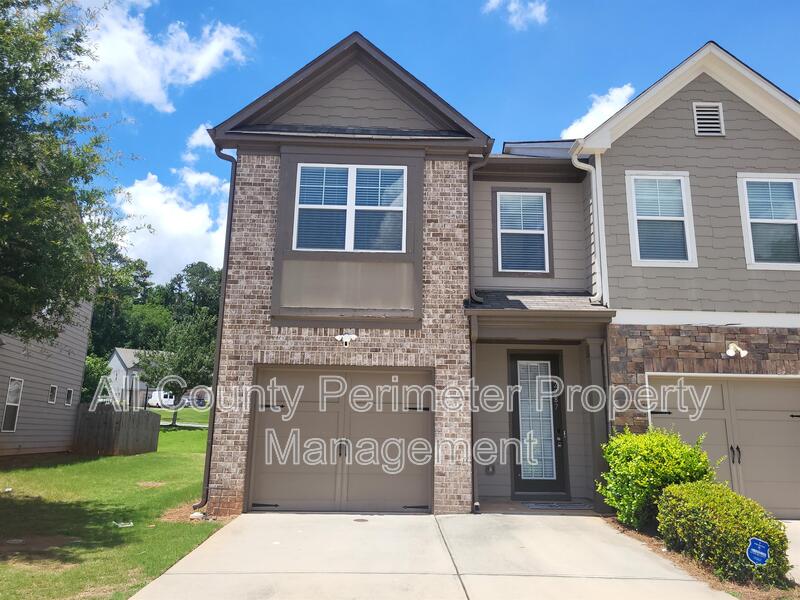 Lithonia Townhome: 2287 Rolling Trail