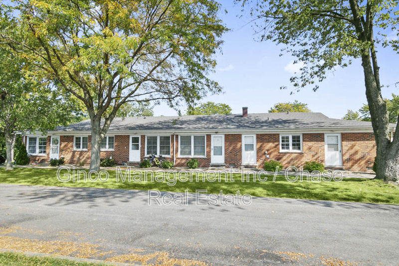 Mokena House: 11212 1st St - 4