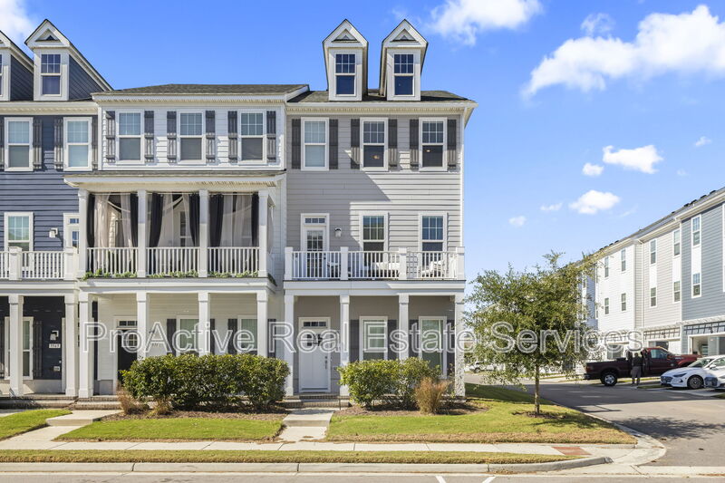 Norfolk Condo: 9573 21st Bay Street