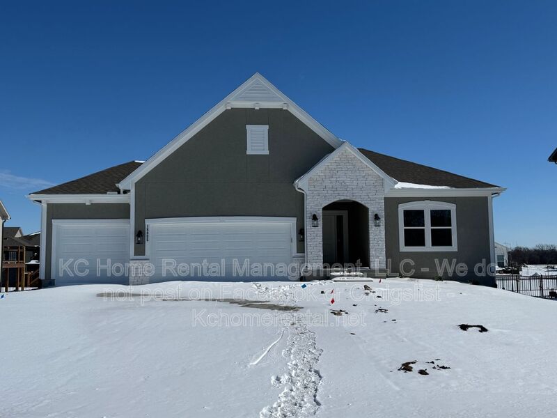 Spring Hill House: 18805 Skyview Ln.