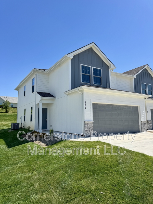 De Soto Condo: 8425 Valley Spring Drive - 1