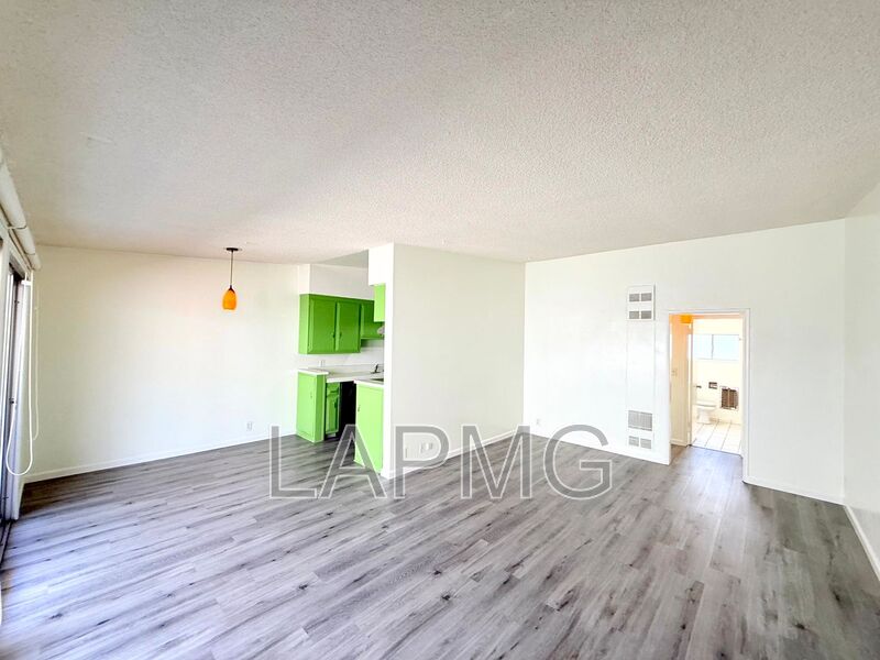 Santa Monica House: 828 4th Street