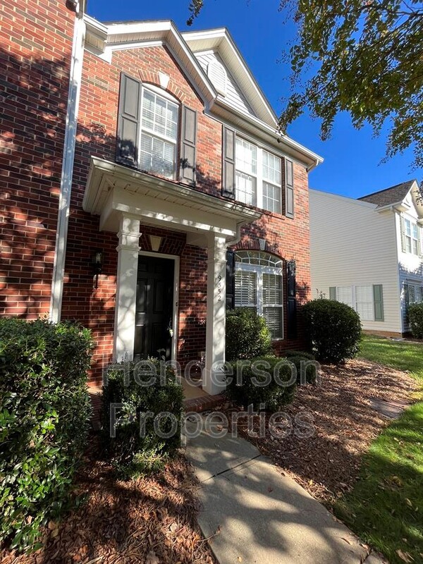 Cornelius House: 9552 Glenashley Drive