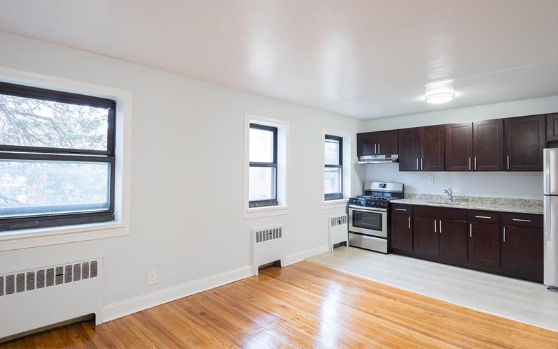 East Orange Condo: 255-271 S Harrison St - B6