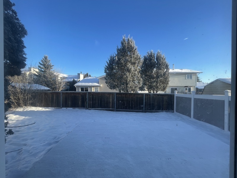 Edmonton Condo: 8105 188A Street Northwest