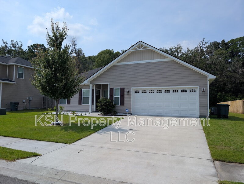 Hinesville House: 673 Meloney Dr