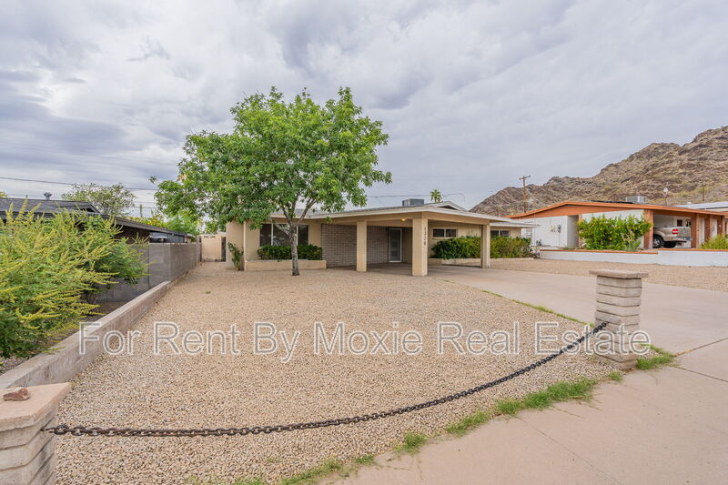 Phoenix House: 1320 East Orchid Lane