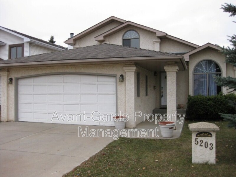 Edmonton House: 5203 187 St NW