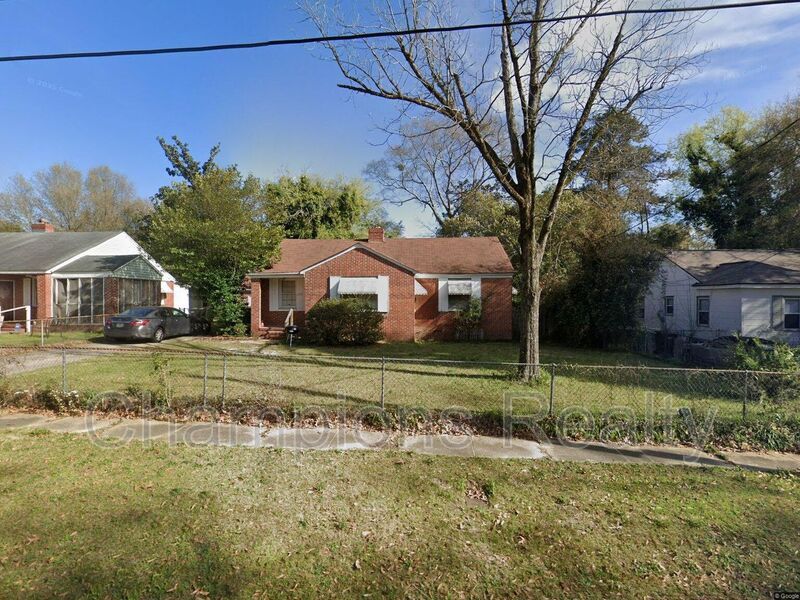 Columbus House: 2750 Mimosa St