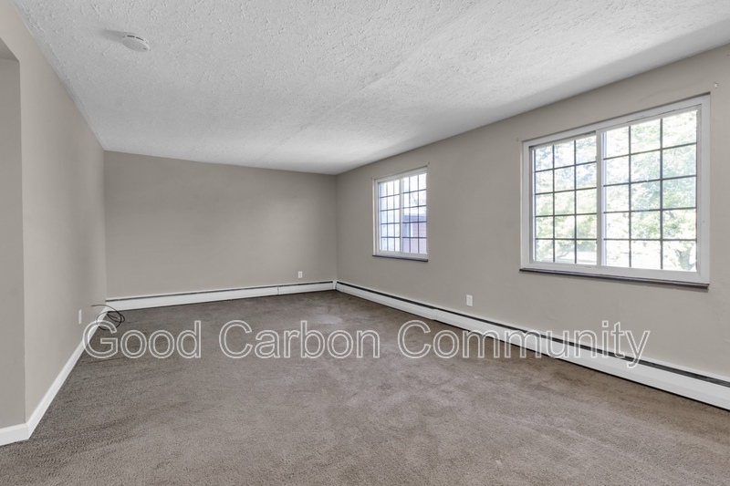 Lockport Condo: 315 Beattie Ave