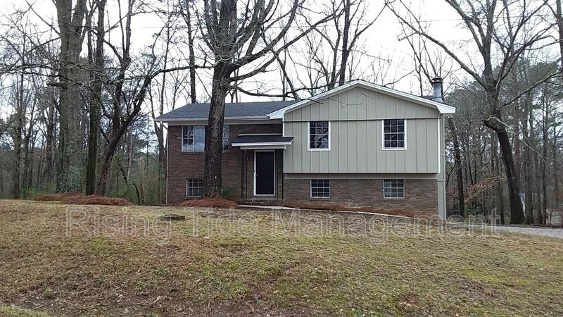Adamsville House: 5500 Crestview Dr
