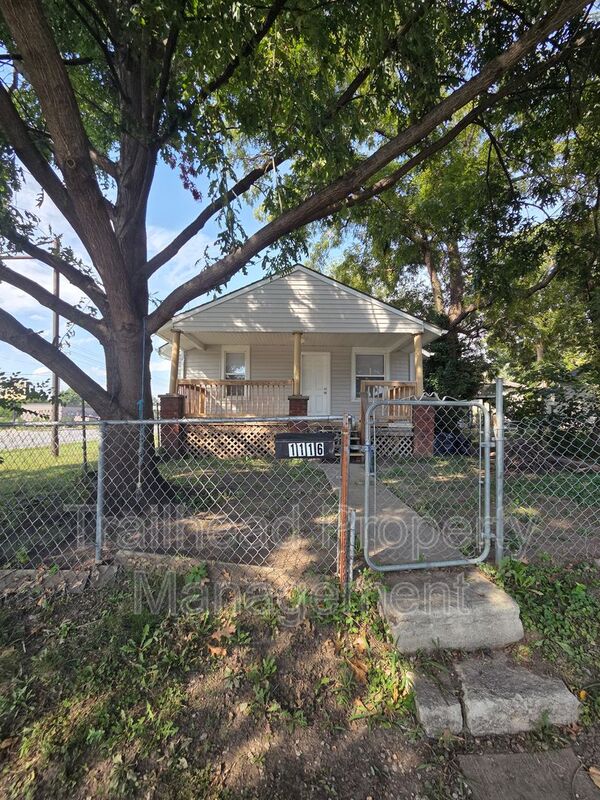 Independence House: 1116 S Woodland Ave