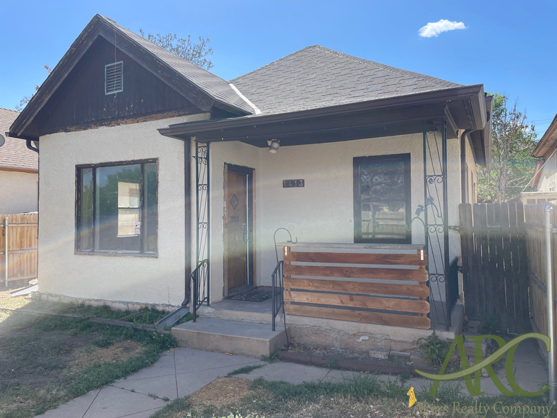 Pueblo House: 1413 Cedar St