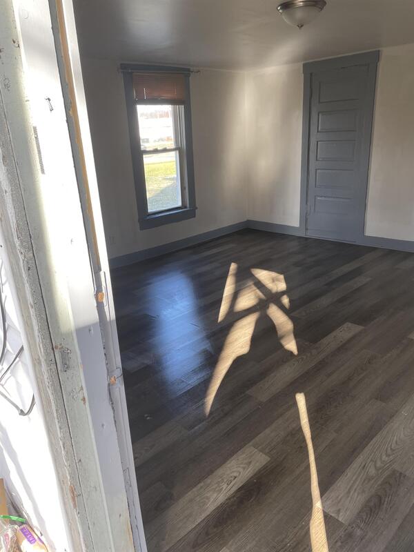 Springfield Condo: 241 Chestnut Avenue