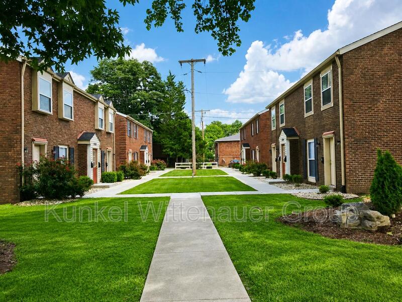 Swansea Condo: 1802-3 Jamestown Road