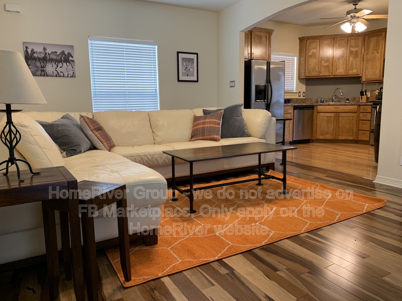 Dallas Condo: 2829 Reagan St