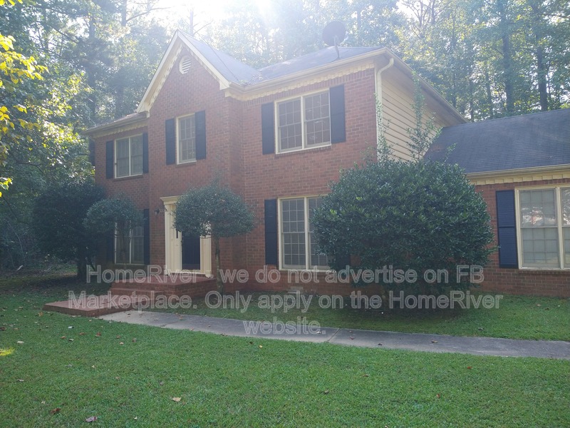 Fayetteville House: 180 Brandon Mill Cir