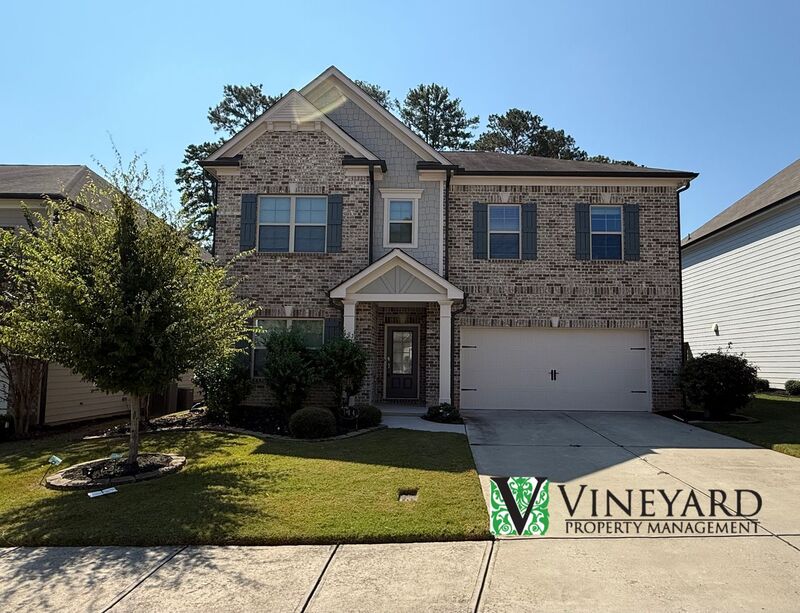 Canton House: 144 Avery Landing Way