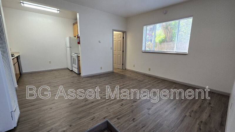 Richmond Condo: 130-A Marina Way