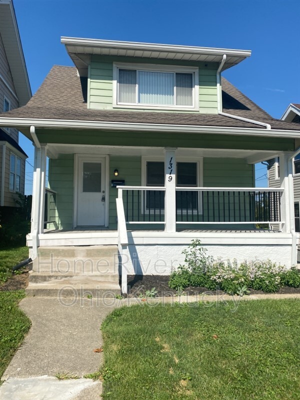 Request a Viewing for 1319 Highland Ave Tenant Turner