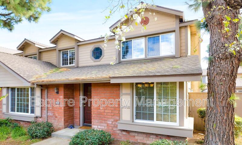 VENTURA House: 1887 MONTGOMERY AVE