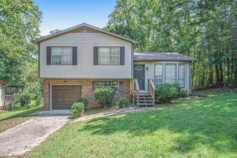 Request a Viewing for 2705 Shoemaker St Tenant Turner