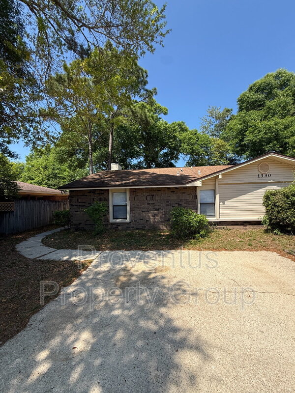 Pensacola Condo: 1330 Pinnacle Dr