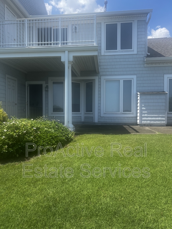 9468 Bay Front Dr. 