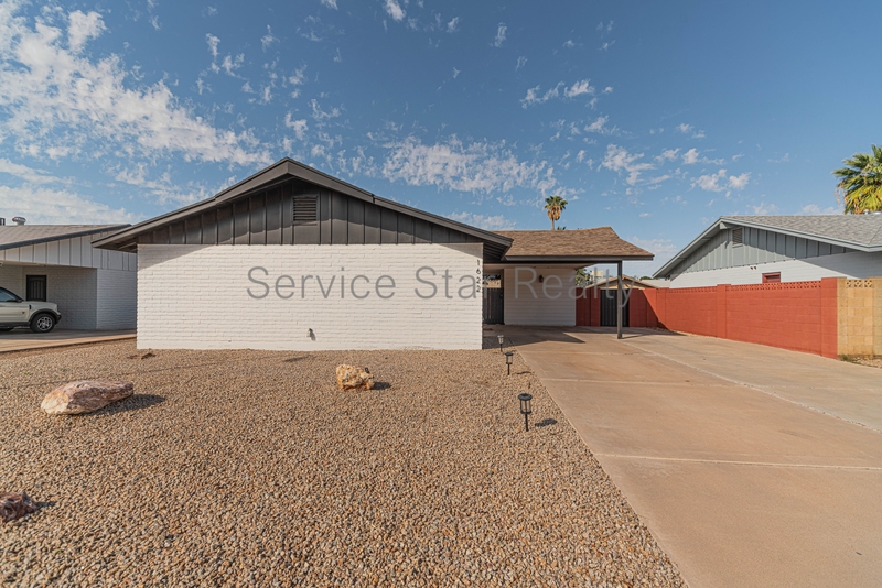 Tempe House: 1622 E Bishop Dr
