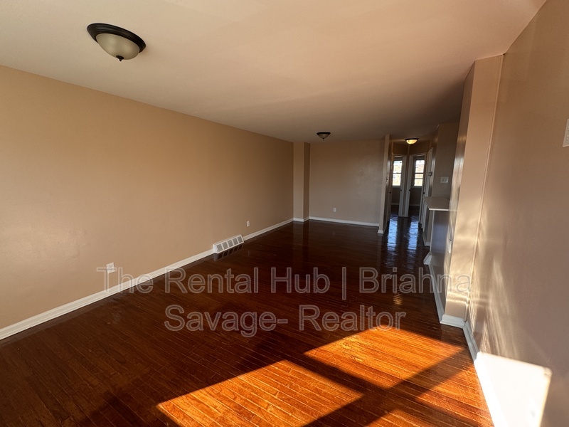 PHILADELPHIA Condo: 12508 KNIGHT RD