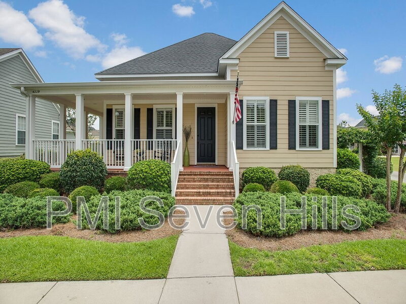 Tallahassee House: 4229 Summertree Drive