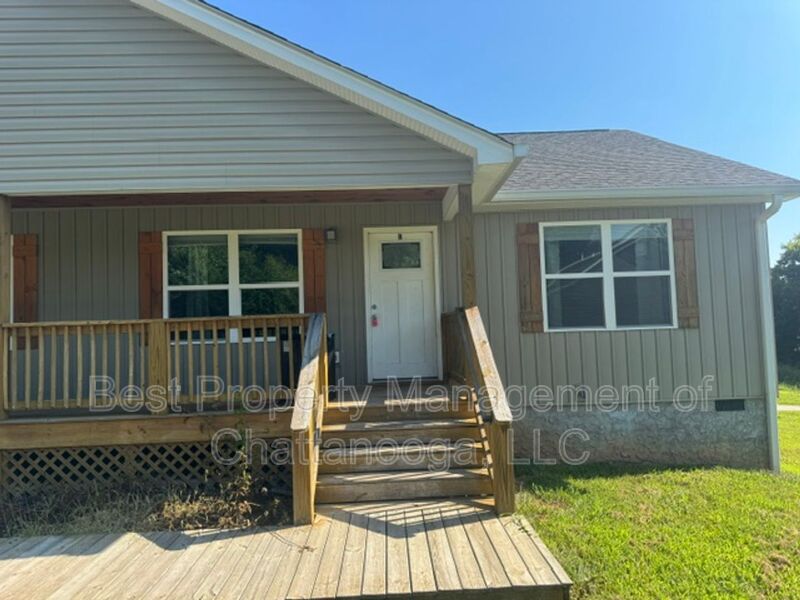 Dayton House: 385 Virginia St