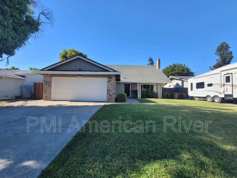 Sacramento House: 8924 Sutters Gold Dr