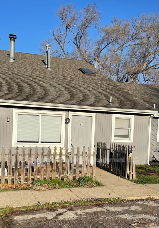 Lawrence Condo: 1901 E 23rd Street Building B - 2