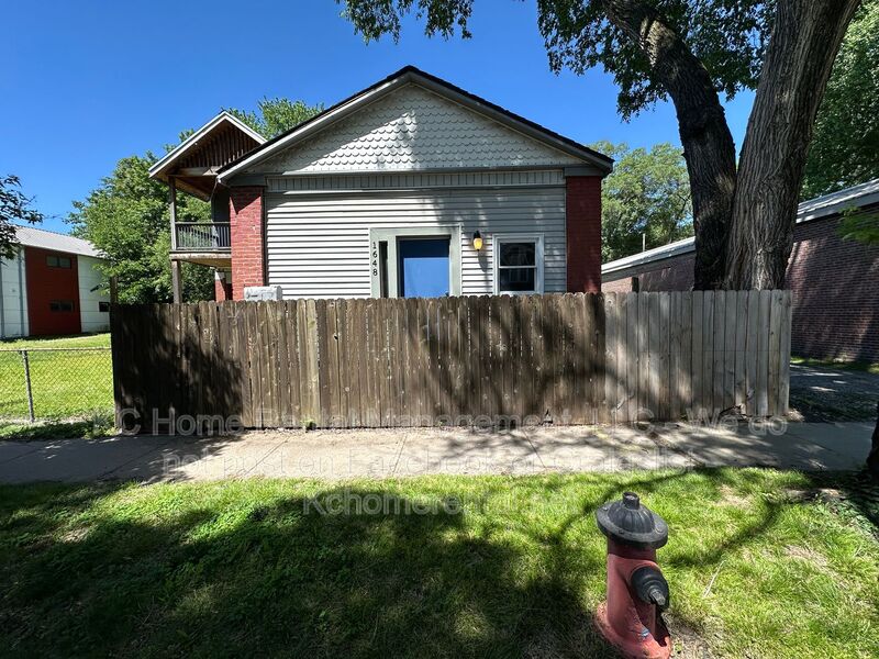 Kansas City House: 1648 Jefferson St