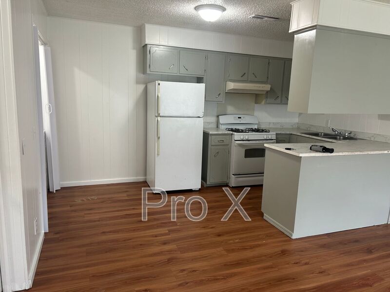 Springdale Condo: 409 Park St.