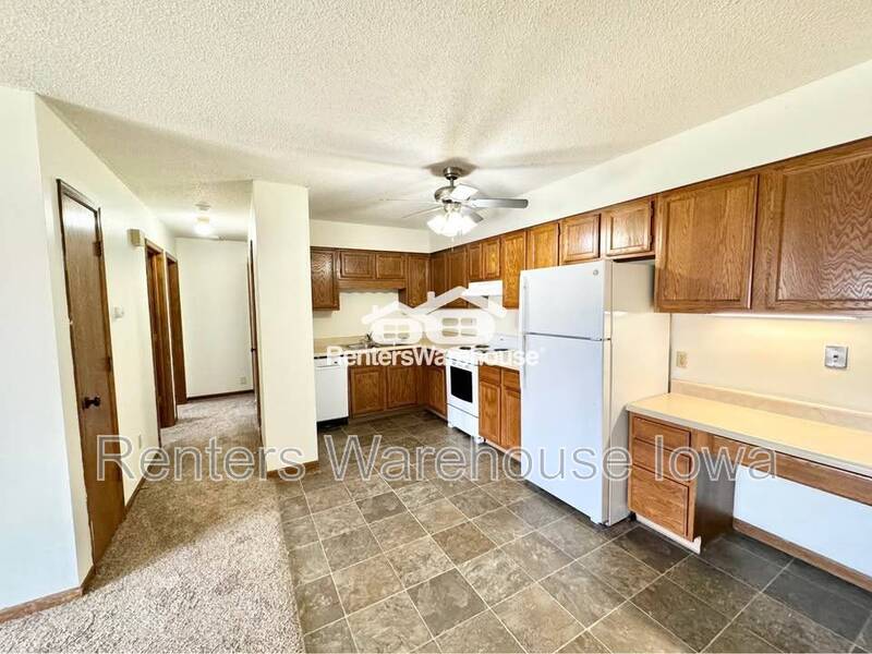 Ankeny Condo: 1115 W 1st Street