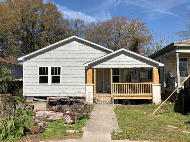 North Charleston House: 1814 Dayton St